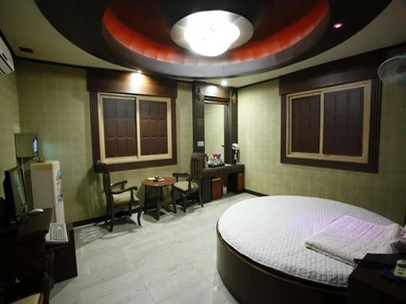 בוסאן Hotel Yangsan 2*,